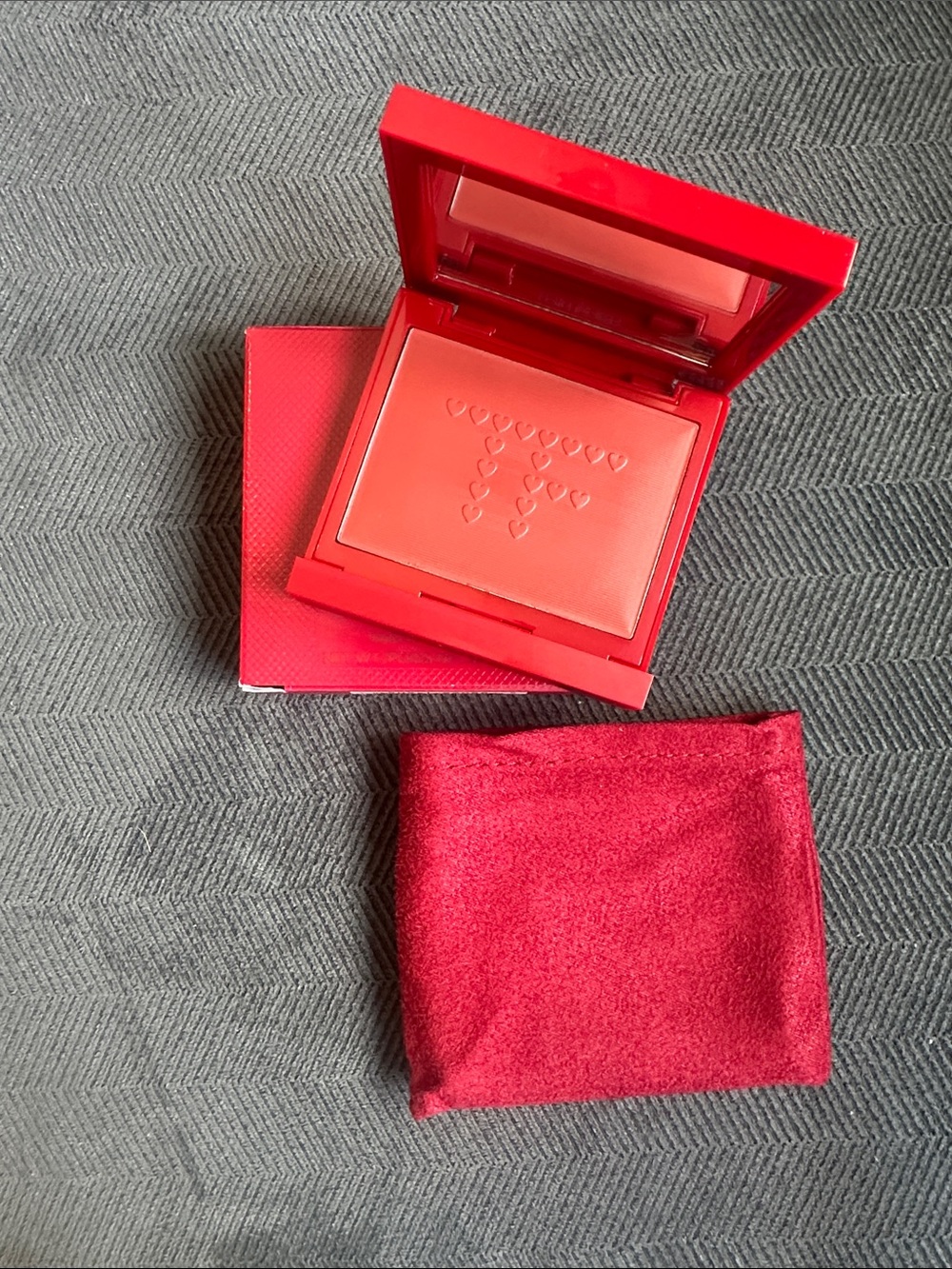 TOM FORD Cream Blush Compact in 01 First Blush